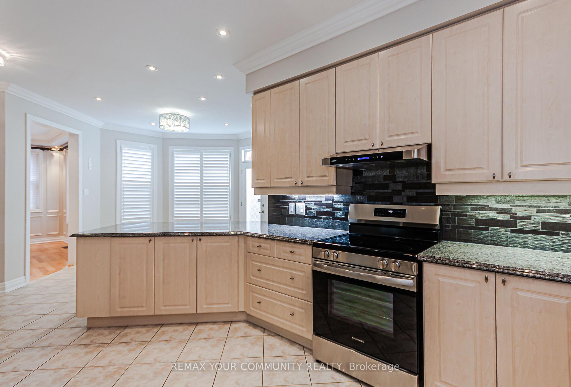 Photo 15 of 5 Chippenham Lane, Markham, Cornell — HOMEH