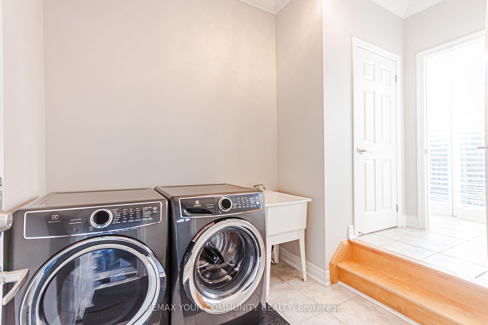 Photo 19 of 5 Chippenham Lane, Markham, Cornell — HOMEH