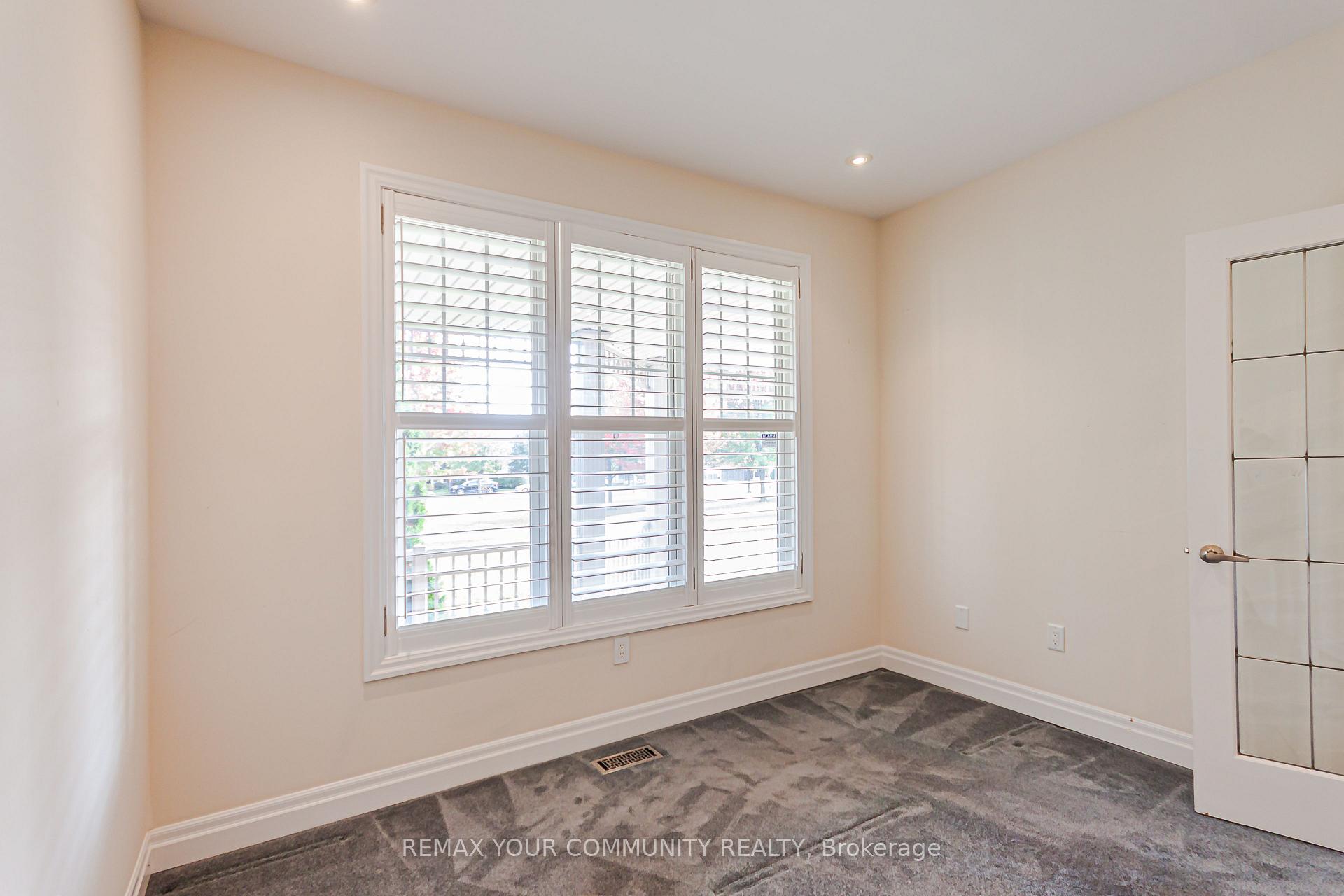 Photo 21 of 5 Chippenham Lane, Markham, Cornell — HOMEH