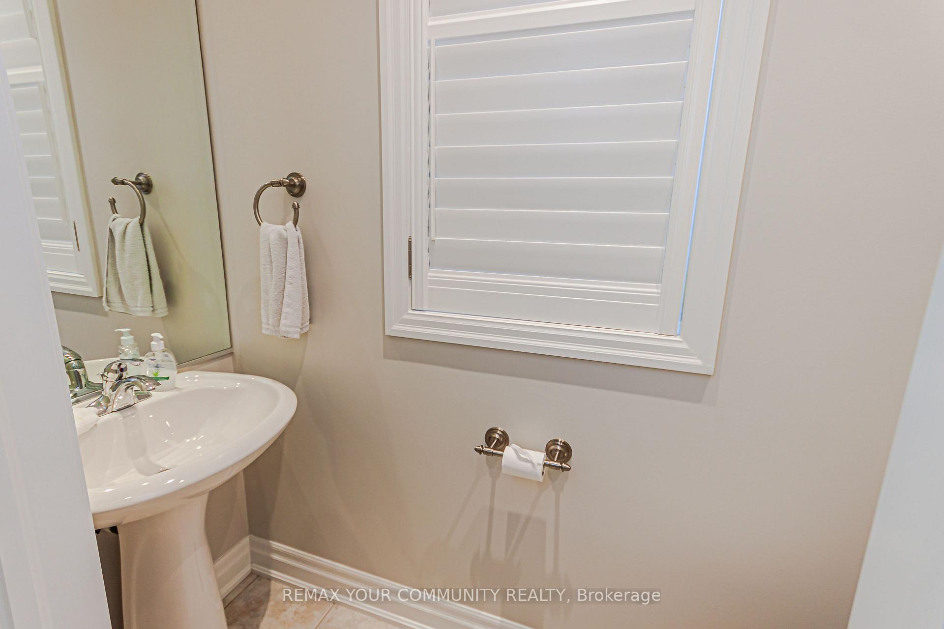 Photo 22 of 5 Chippenham Lane, Markham, Cornell — HOMEH