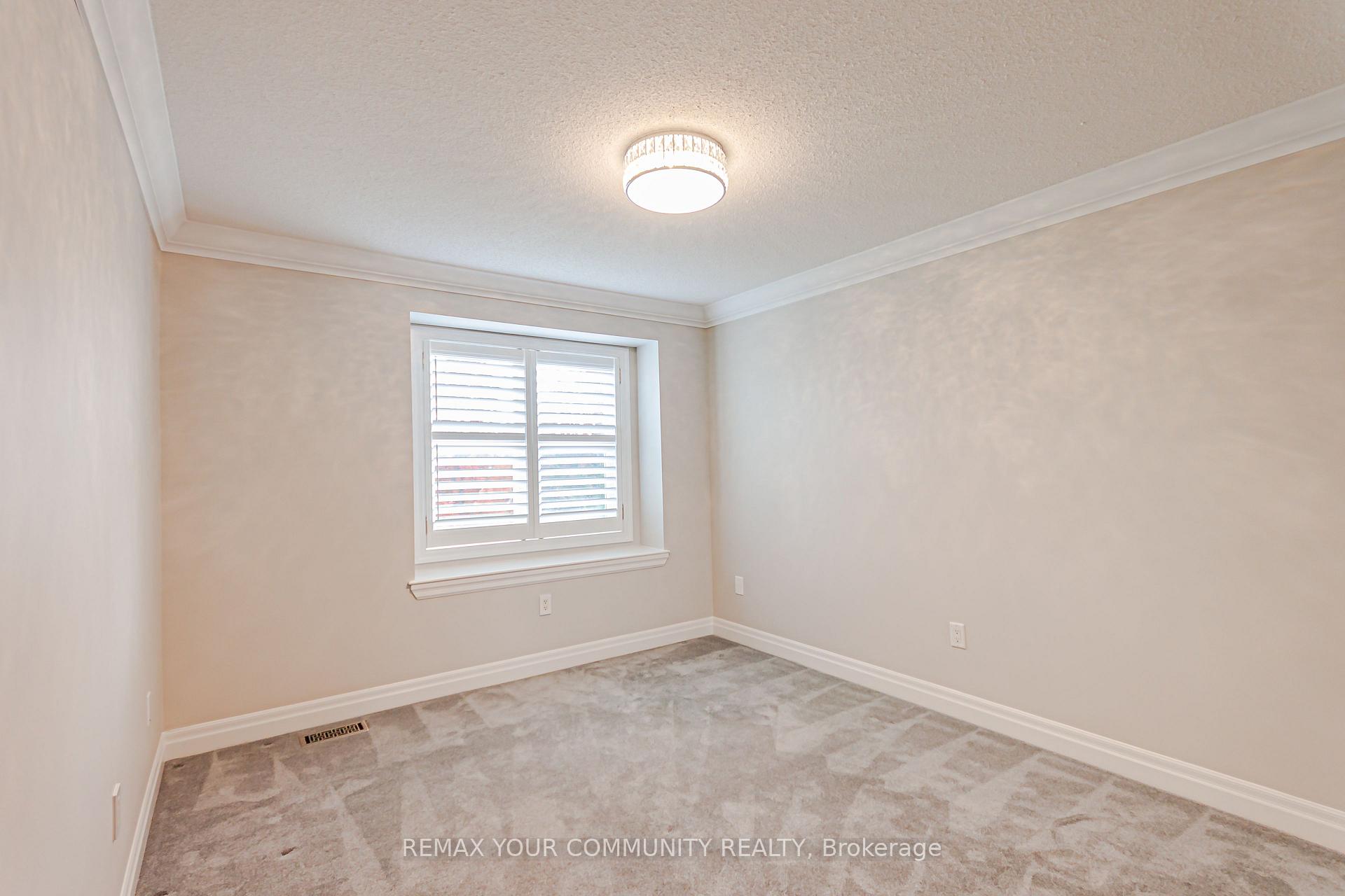 Photo 36 of 5 Chippenham Lane, Markham, Cornell — HOMEH