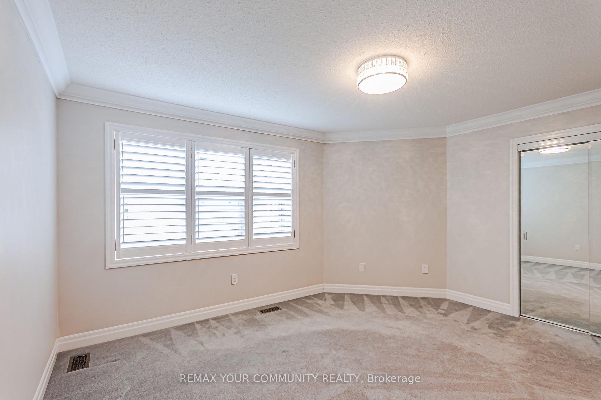Photo 39 of 5 Chippenham Lane, Markham, Cornell — HOMEH