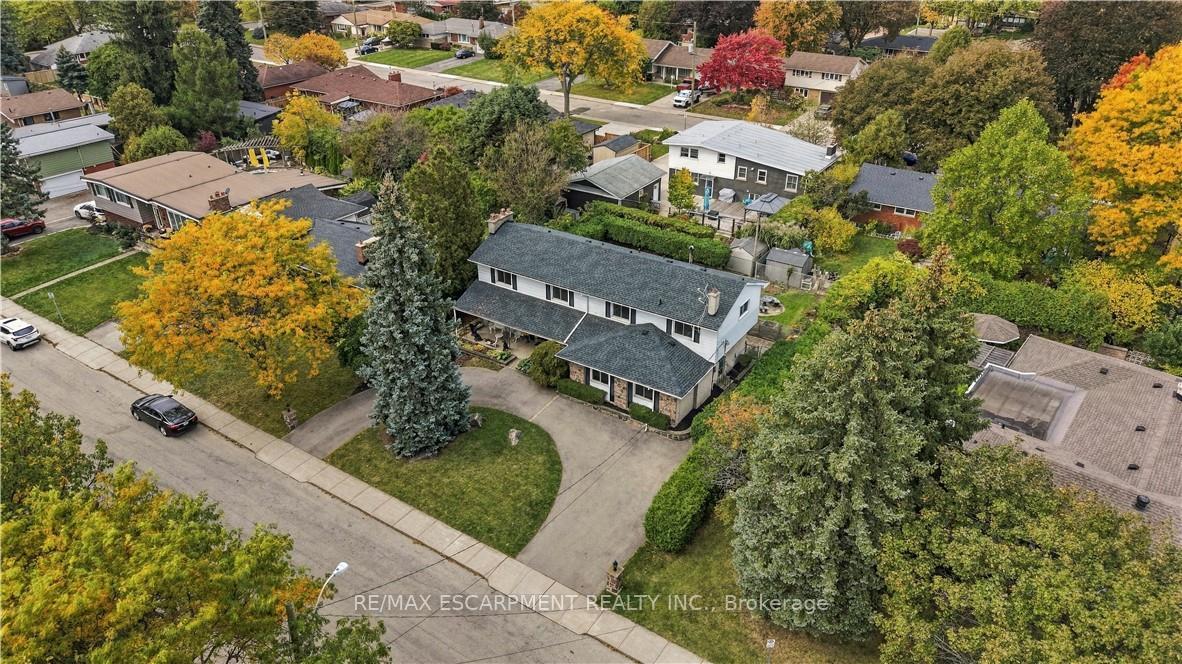 Photo 4 of 24 West 32nd Street, Hamilton, Westcliffe — HOMEH