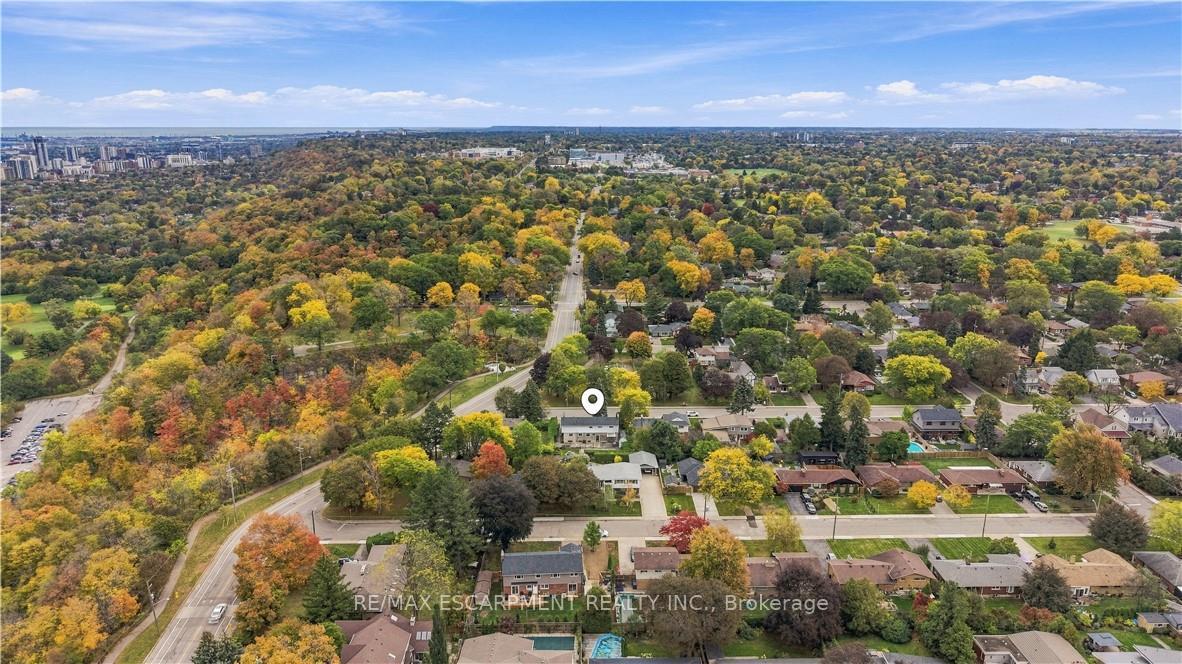 Photo 6 of 24 West 32nd Street, Hamilton, Westcliffe — HOMEH