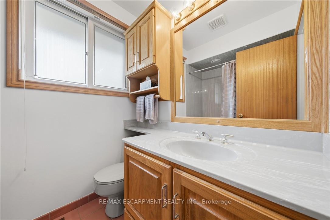 Photo 28 of 24 West 32nd Street, Hamilton, Westcliffe — HOMEH