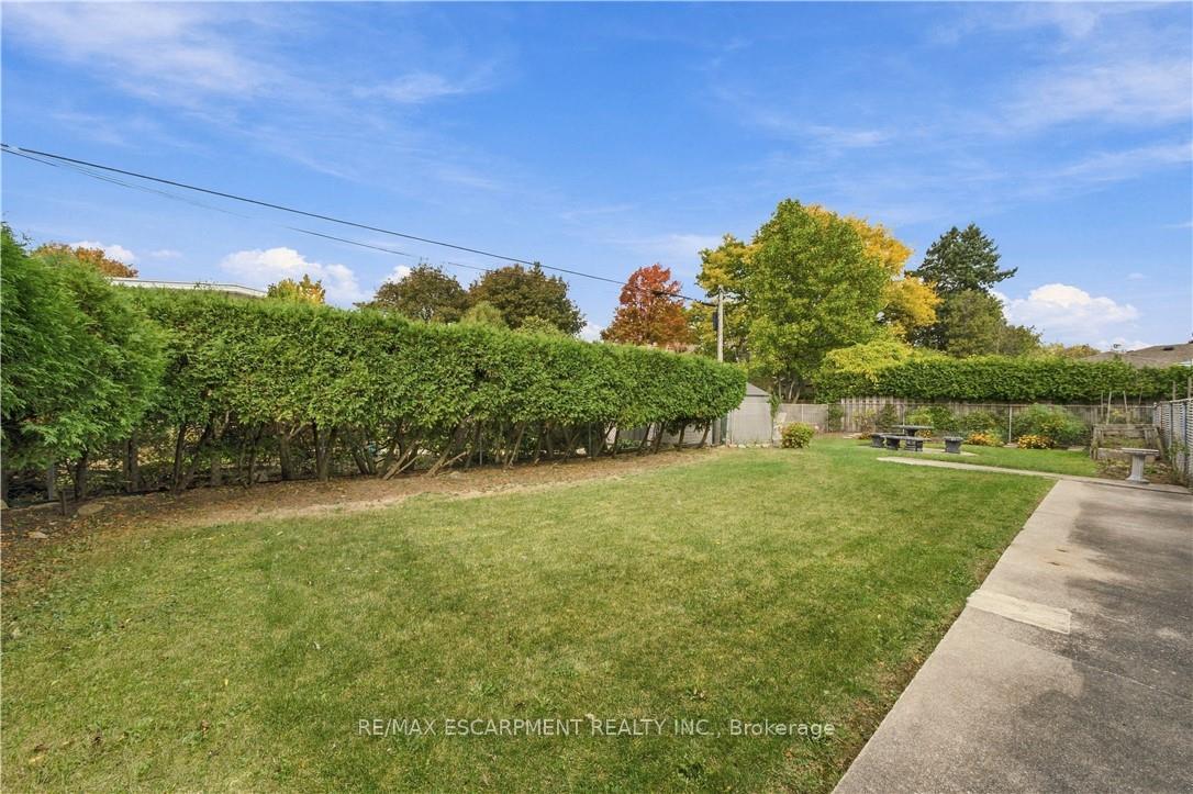 Photo 36 of 24 West 32nd Street, Hamilton, Westcliffe — HOMEH