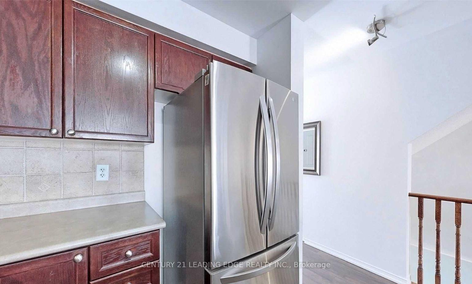 Photo 5 of Unit 30, 5050 Intrepid Drive, Mississauga, Churchill Meadows — HOMEH