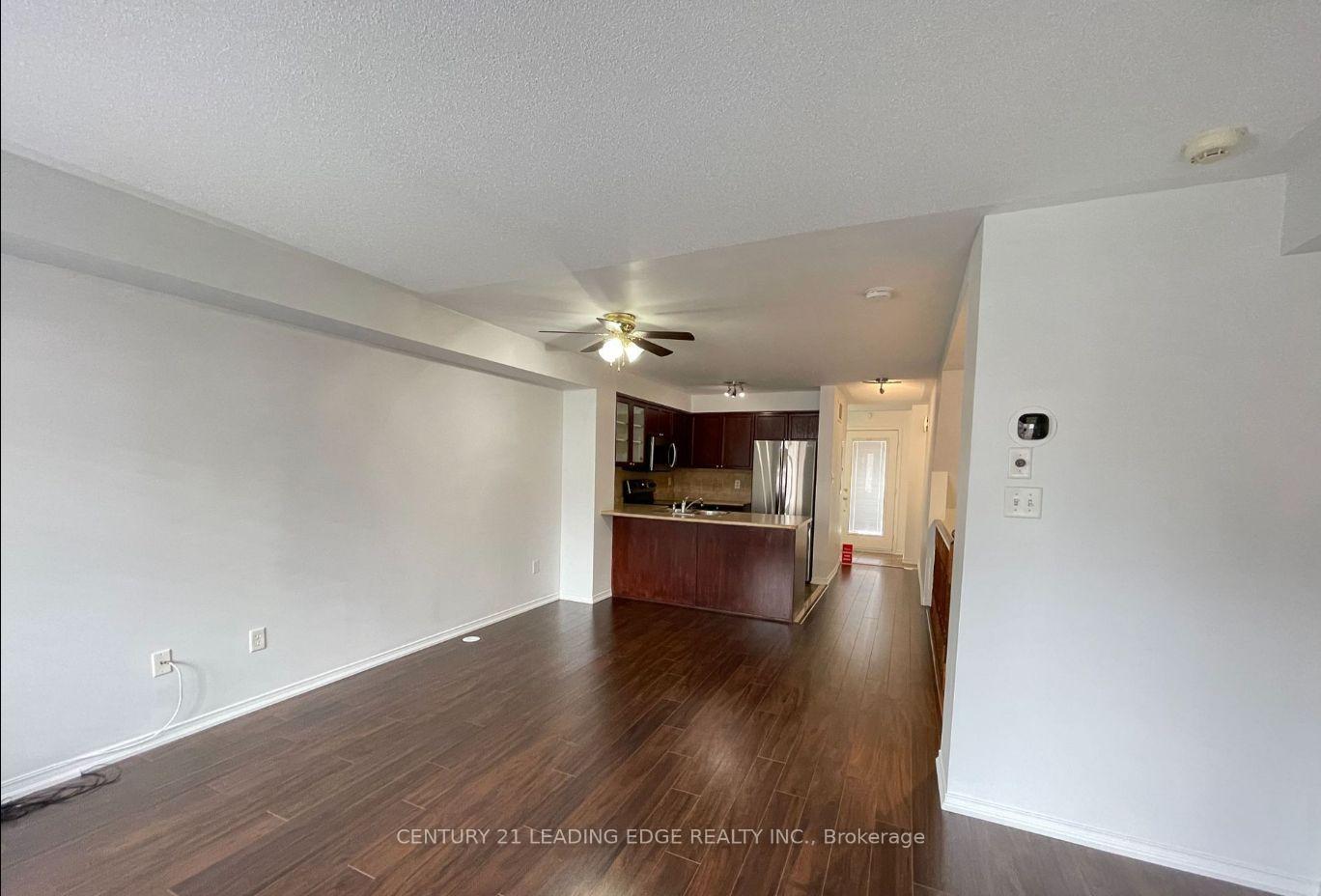 Photo 6 of Unit 30, 5050 Intrepid Drive, Mississauga, Churchill Meadows — HOMEH