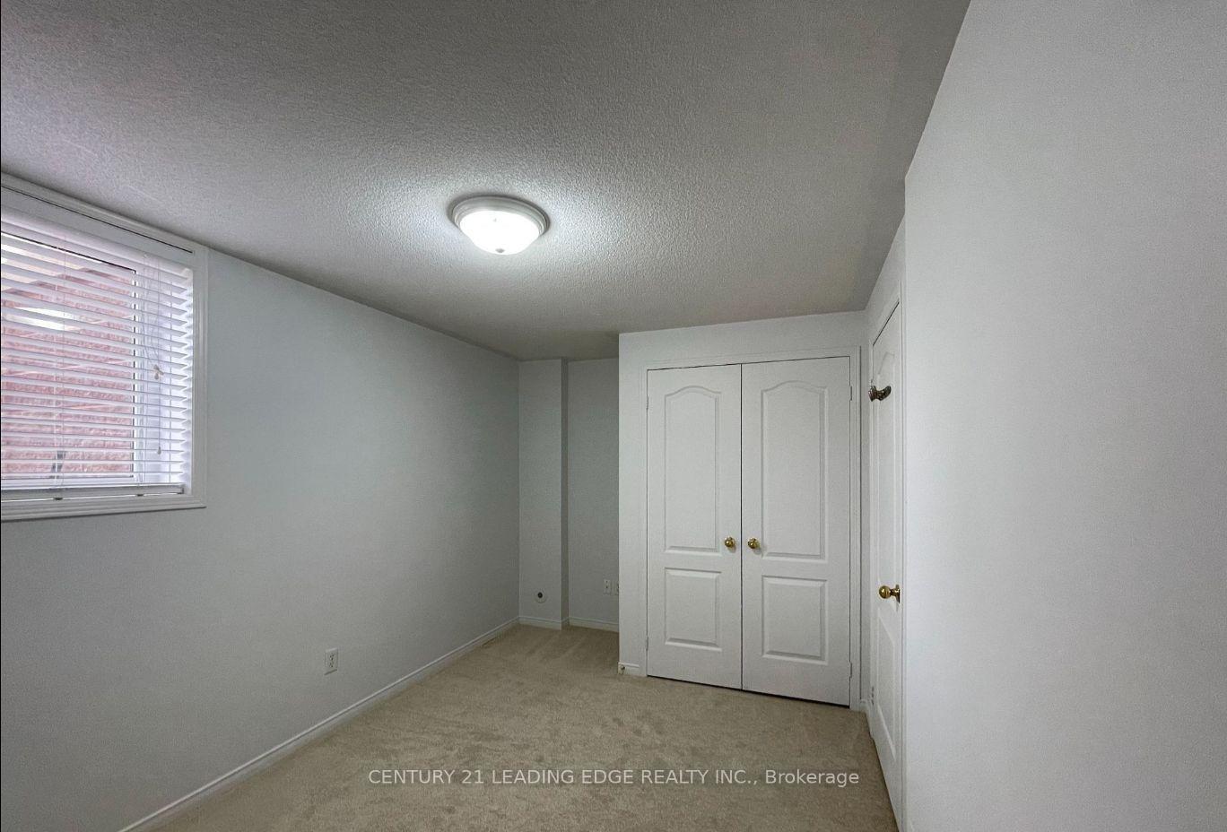 Photo 8 of Unit 30, 5050 Intrepid Drive, Mississauga, Churchill Meadows — HOMEH