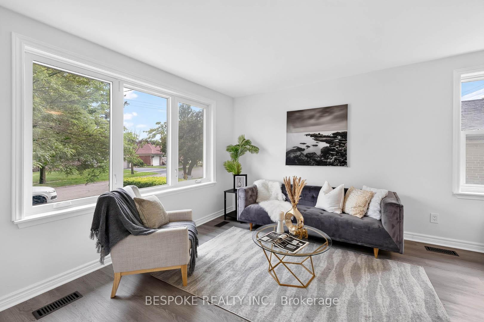 Photo 10 of 178 Sedgemount Drive, Scarborough, Woburn — HOMEH