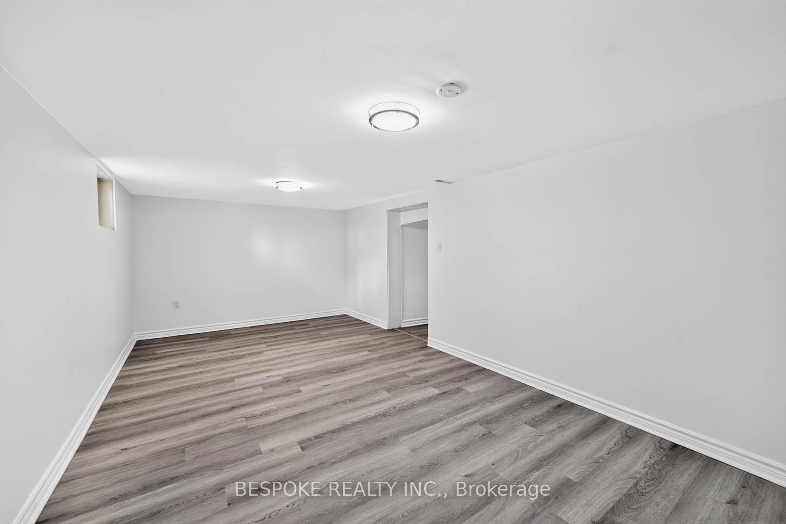 Photo 33 of 178 Sedgemount Drive, Scarborough, Woburn — HOMEH