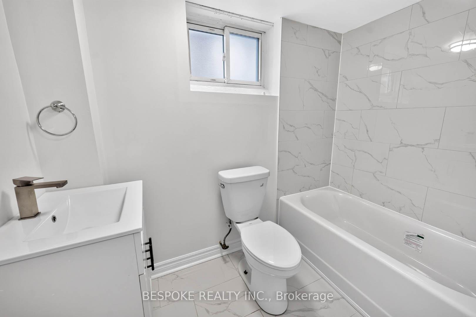 Photo 34 of 178 Sedgemount Drive, Scarborough, Woburn — HOMEH