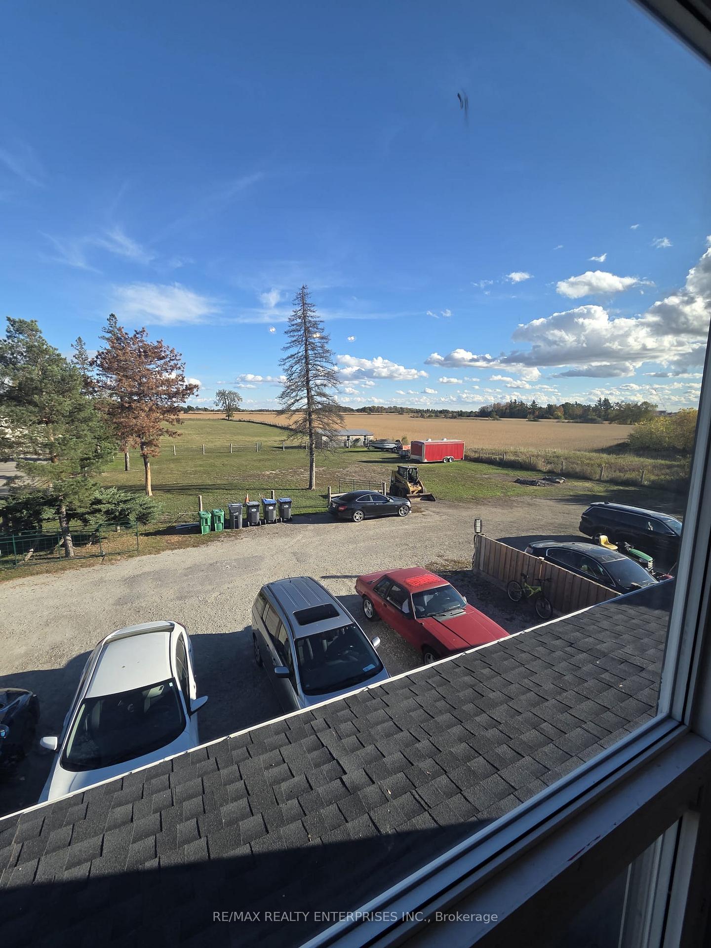 Photo 2 of 8 Victoria Street E, Caledon, Rural Caledon — HOMEH