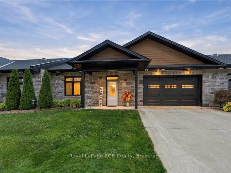Photo of Unit 5, 410 Ridge Road