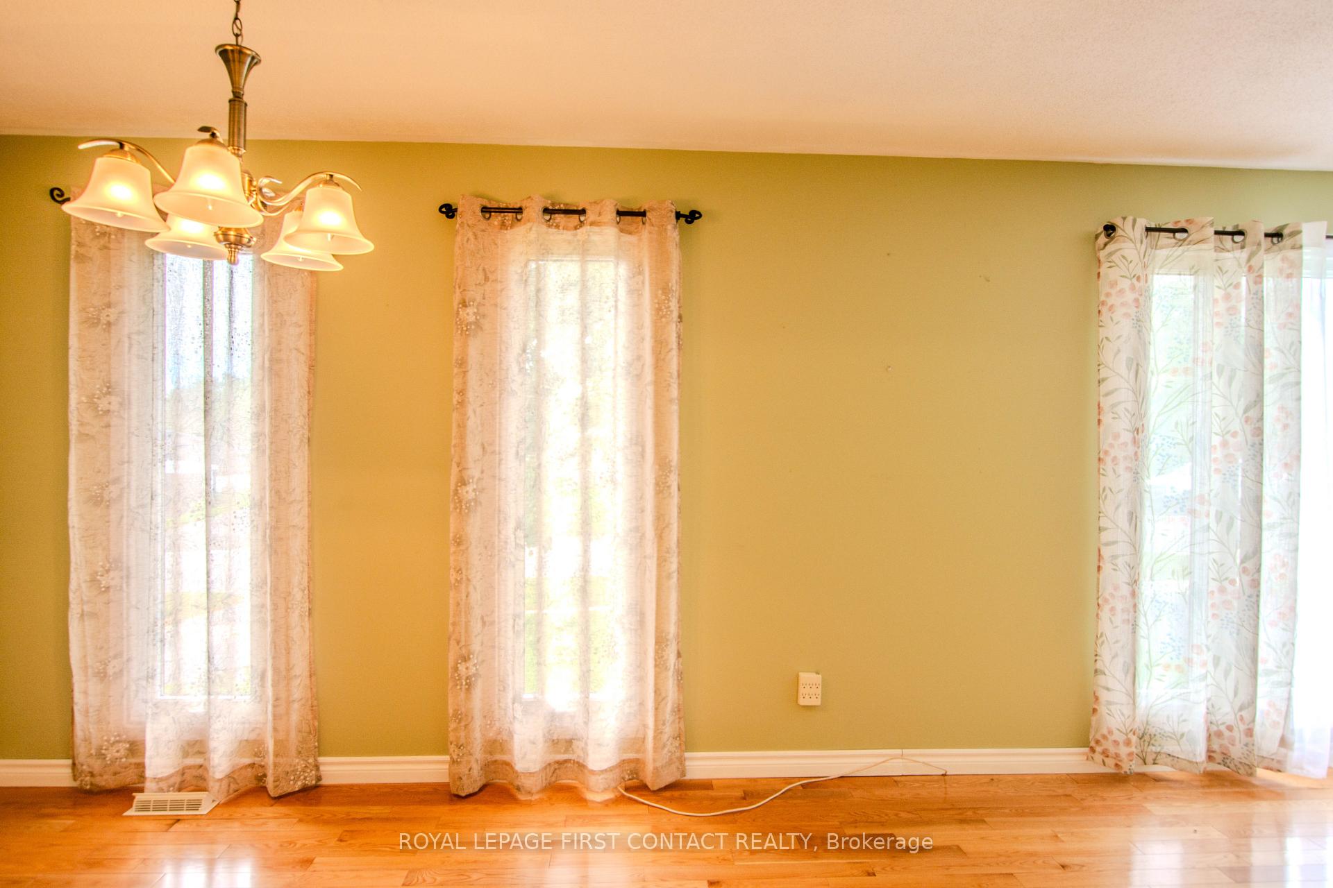 Photo 7 of 12 Daphne Crescent, Barrie, Cundles East — HOMEH