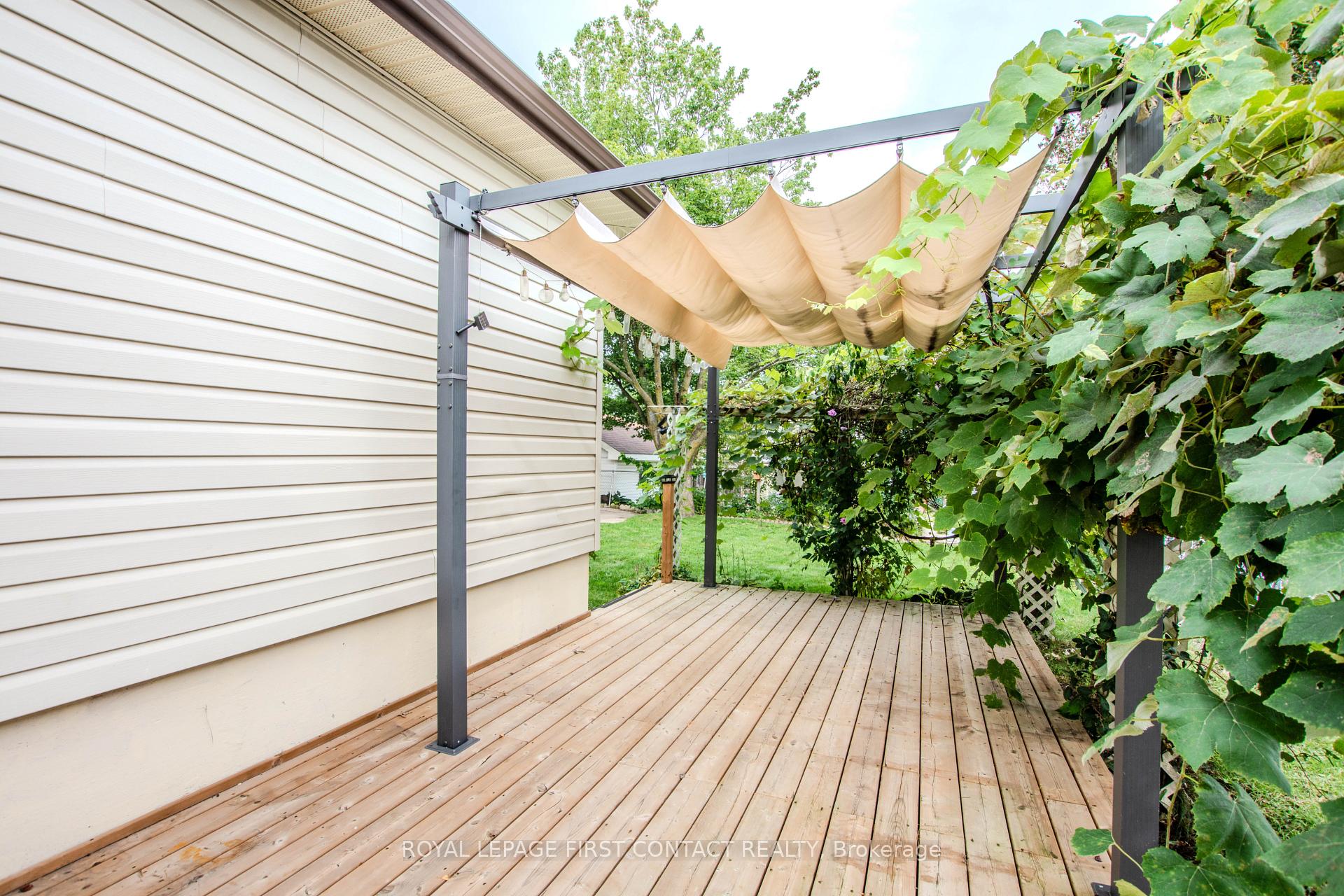 Photo 29 of 12 Daphne Crescent, Barrie, Cundles East — HOMEH