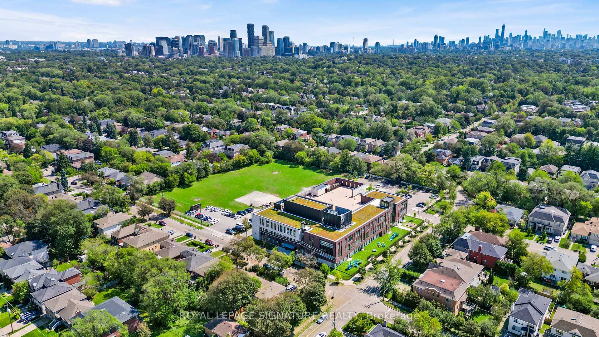 Photo 13 of Unit 721, 35 Saranac Boulevard, Toronto, Englemount-Lawrence — HOMEH