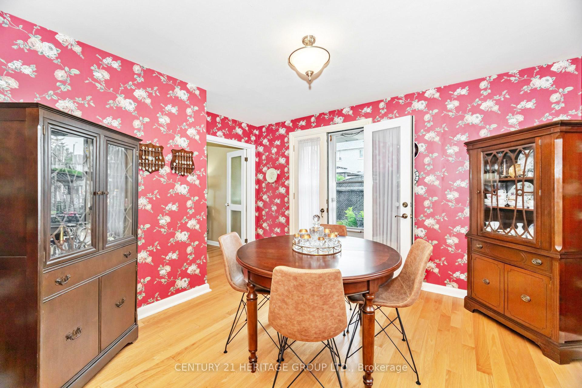 Photo 21 of 22 Poplar Drive, Richmond Hill, Oak Ridges — HOMEH