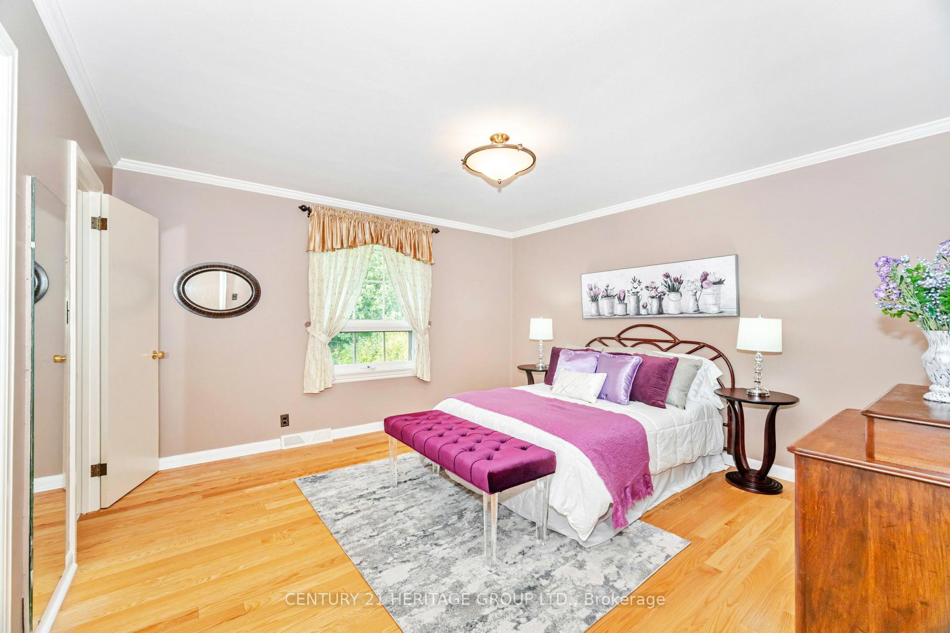 Photo 23 of 22 Poplar Drive, Richmond Hill, Oak Ridges — HOMEH