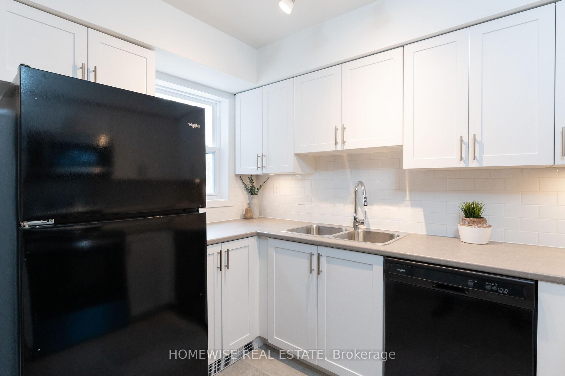 Photo 15 of Unit C2, 240 Ormond Drive, Oshawa, Samac — HOMEH