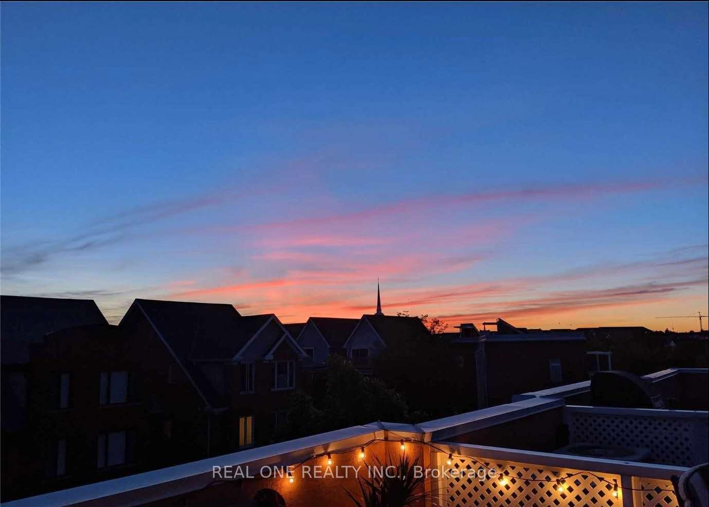Photo 4 of Unit D, 2400 Munn's Avenue, Oakville, River Oaks — HOMEH