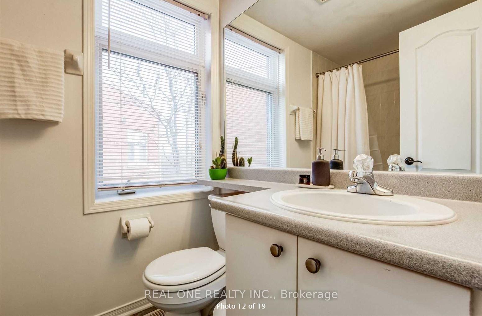 Photo 15 of Unit D, 2400 Munn's Avenue, Oakville, River Oaks — HOMEH