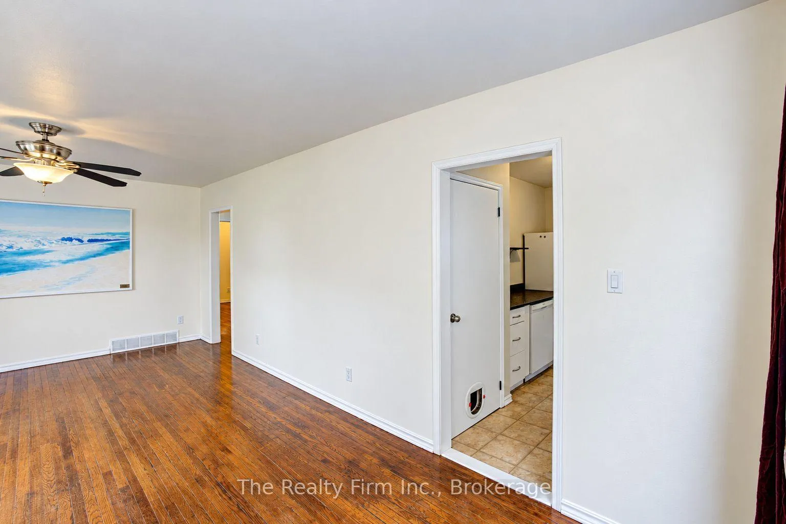 Photo 10 of 15 Dumbarton Street, Guelph, Riverside Park — HOMEH