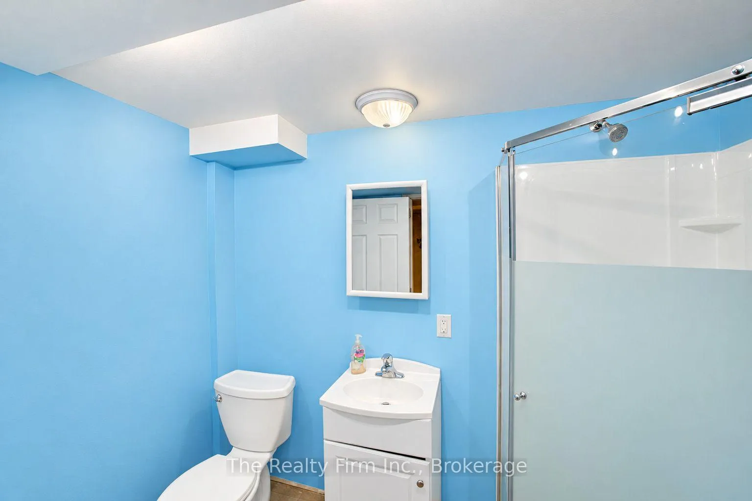 Photo 16 of 15 Dumbarton Street, Guelph, Riverside Park — HOMEH