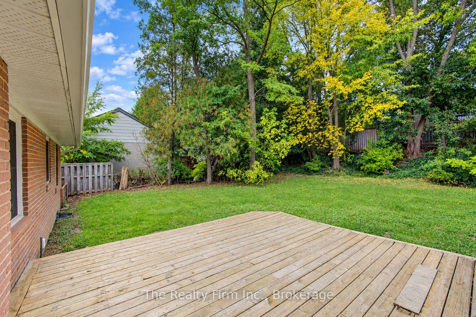 Photo 25 of 15 Dumbarton Street, Guelph, Riverside Park — HOMEH