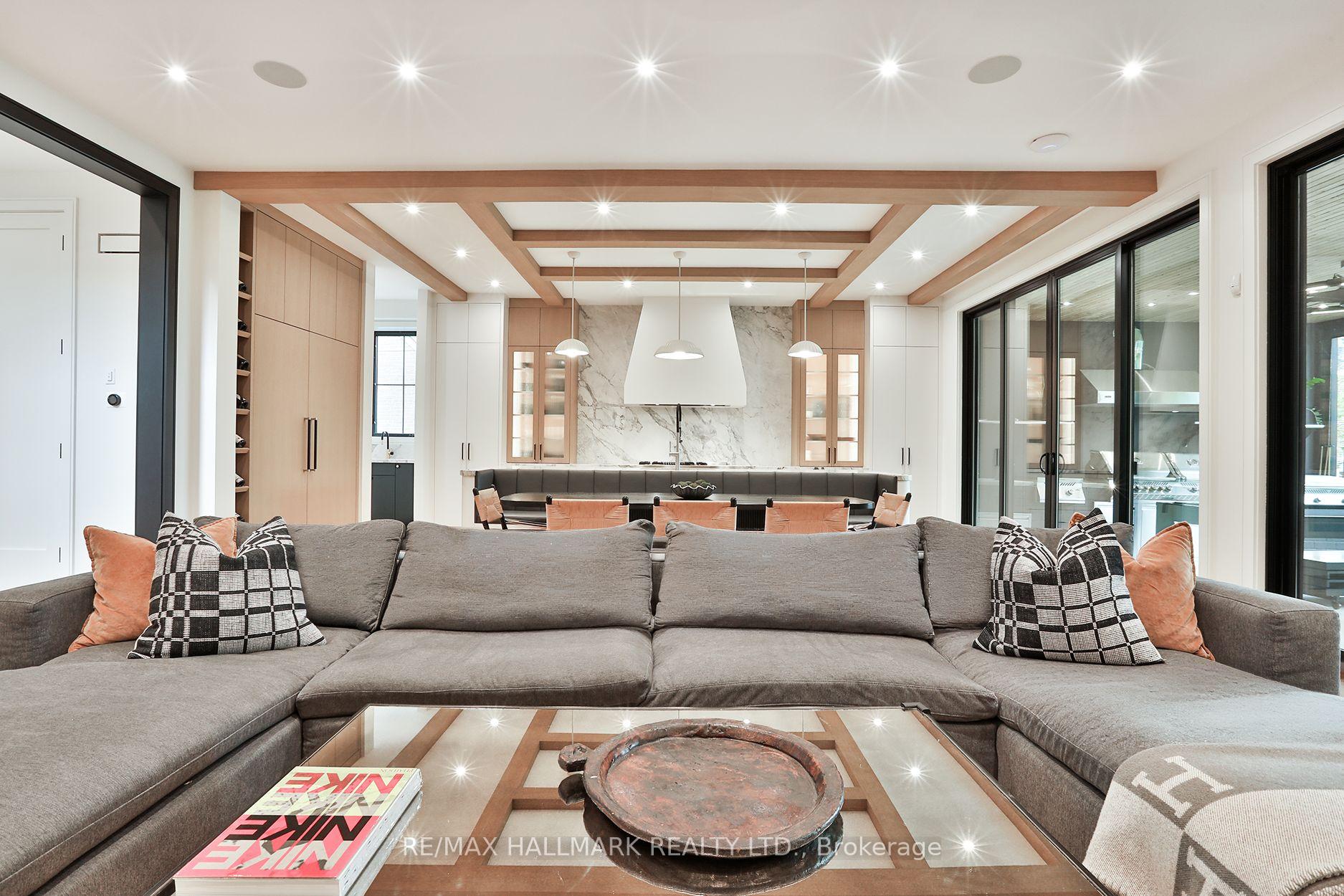 Photo 14 of 14 Risa Boulevard, North York, Yorkdale-Glen Park — HOMEH