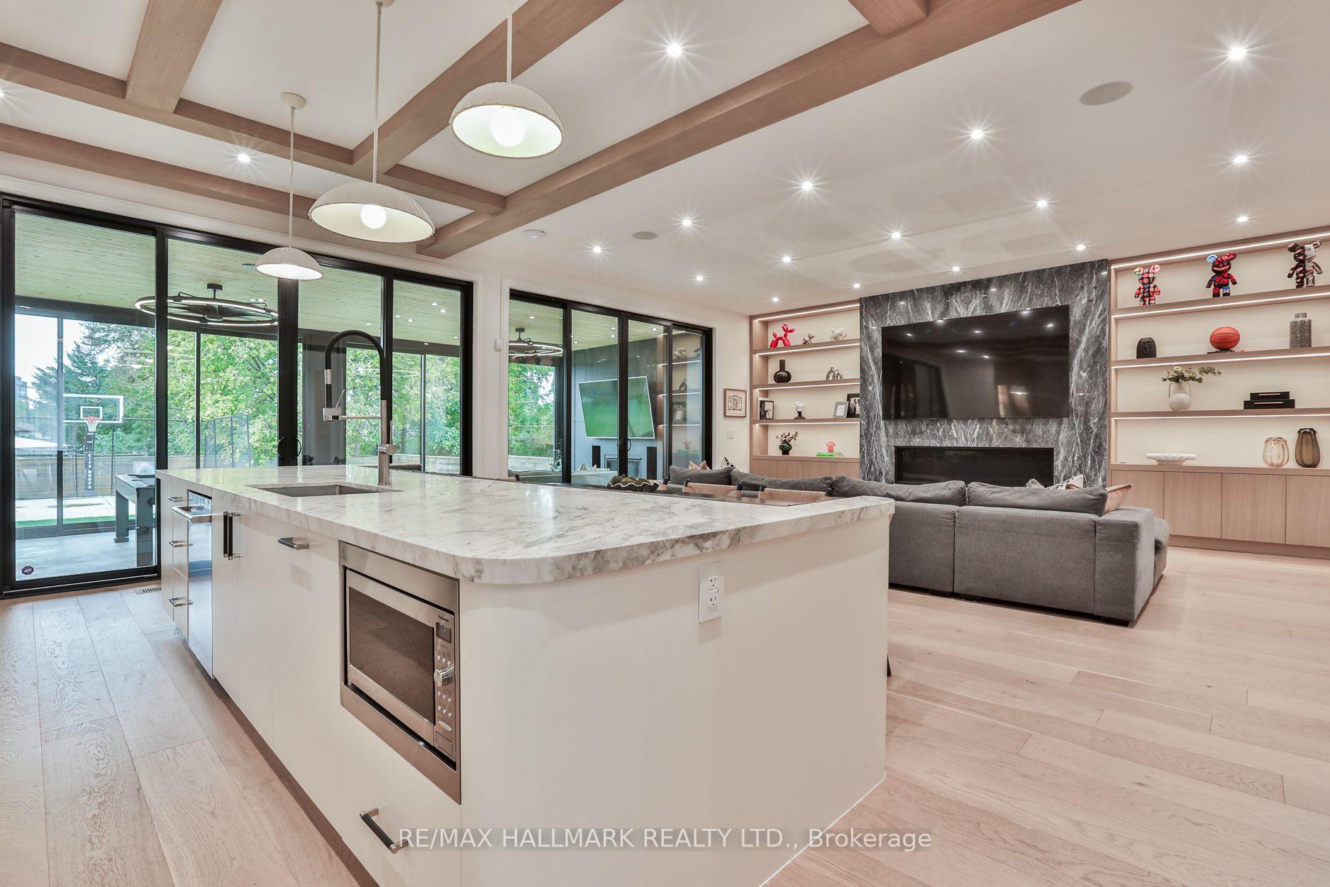 Photo 21 of 14 Risa Boulevard, North York, Yorkdale-Glen Park — HOMEH