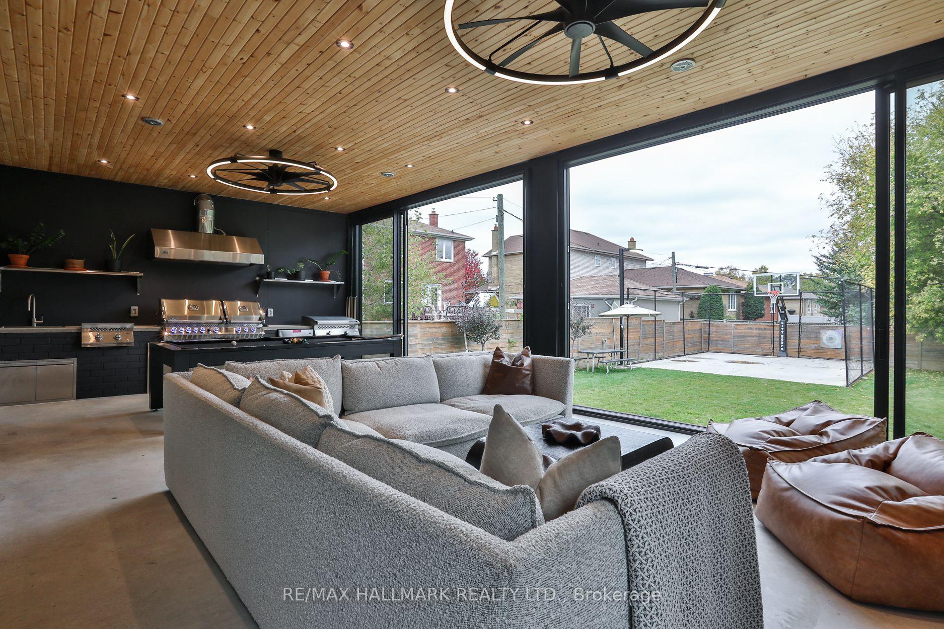 Photo 26 of 14 Risa Boulevard, North York, Yorkdale-Glen Park — HOMEH