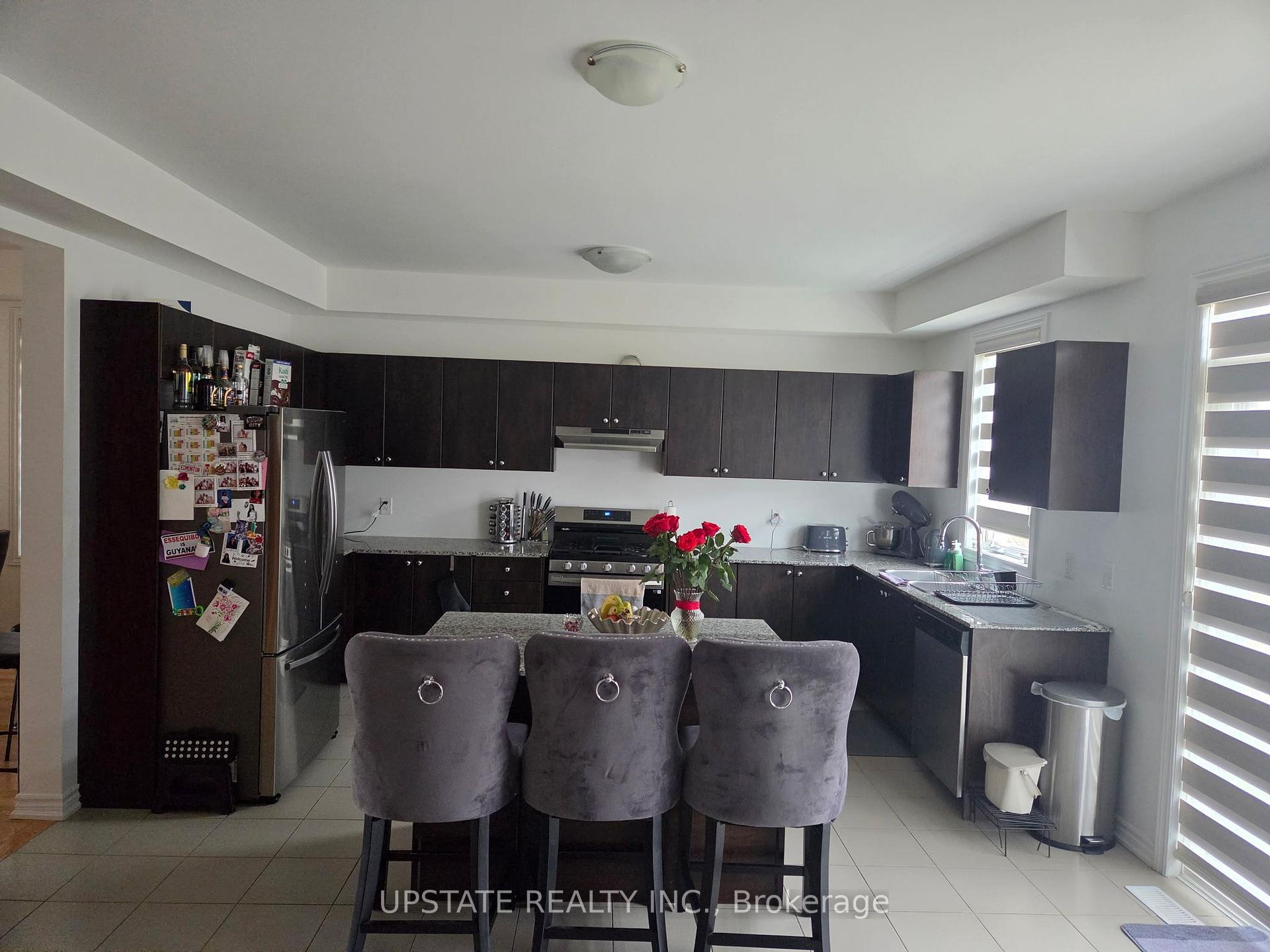 Photo 4 of 25 Doc Lougheed Avenue, Southgate — HOMEH