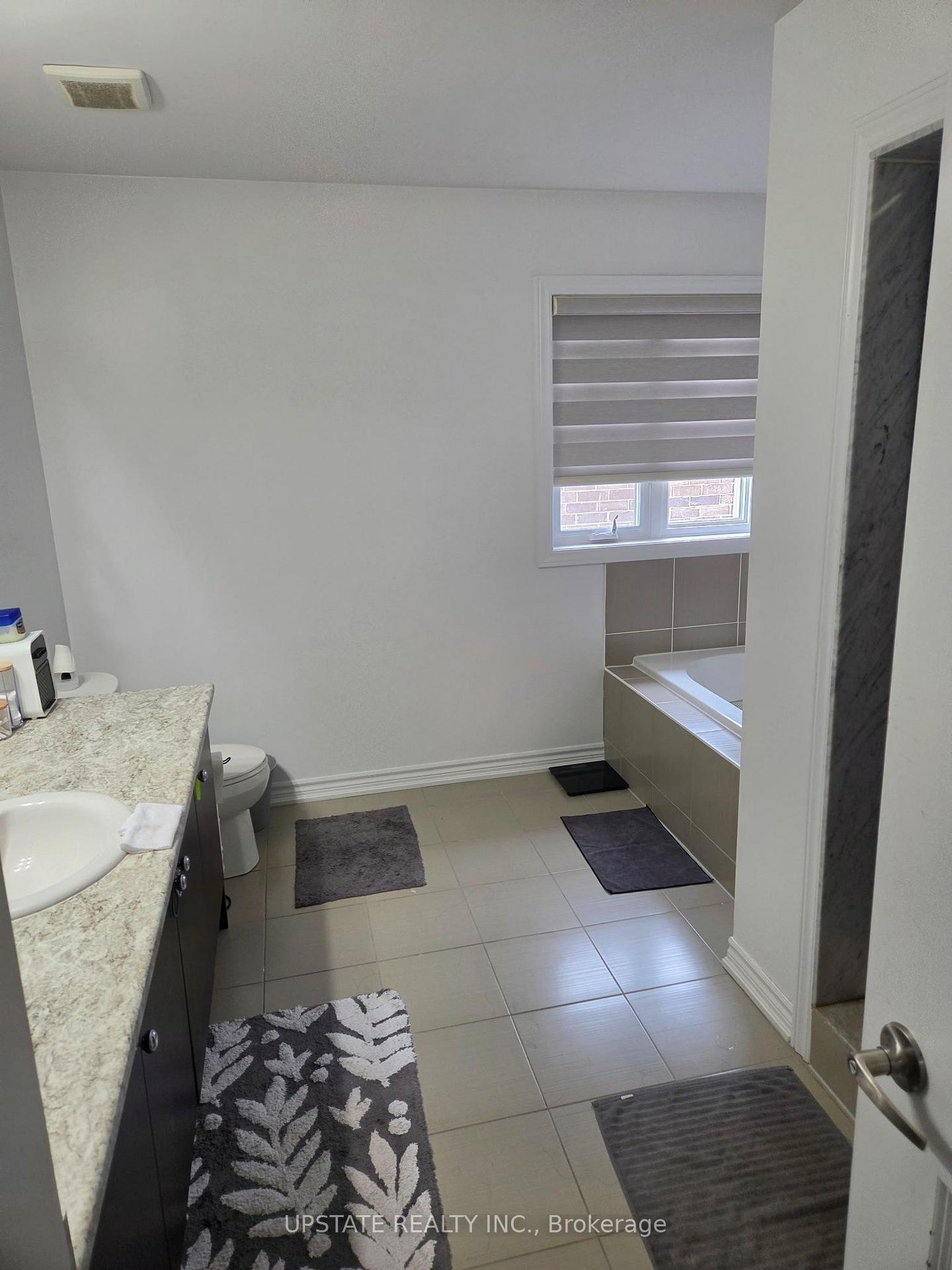 Photo 6 of 25 Doc Lougheed Avenue, Southgate — HOMEH