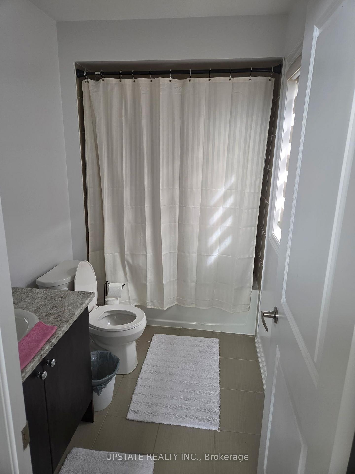 Photo 12 of 25 Doc Lougheed Avenue, Southgate — HOMEH