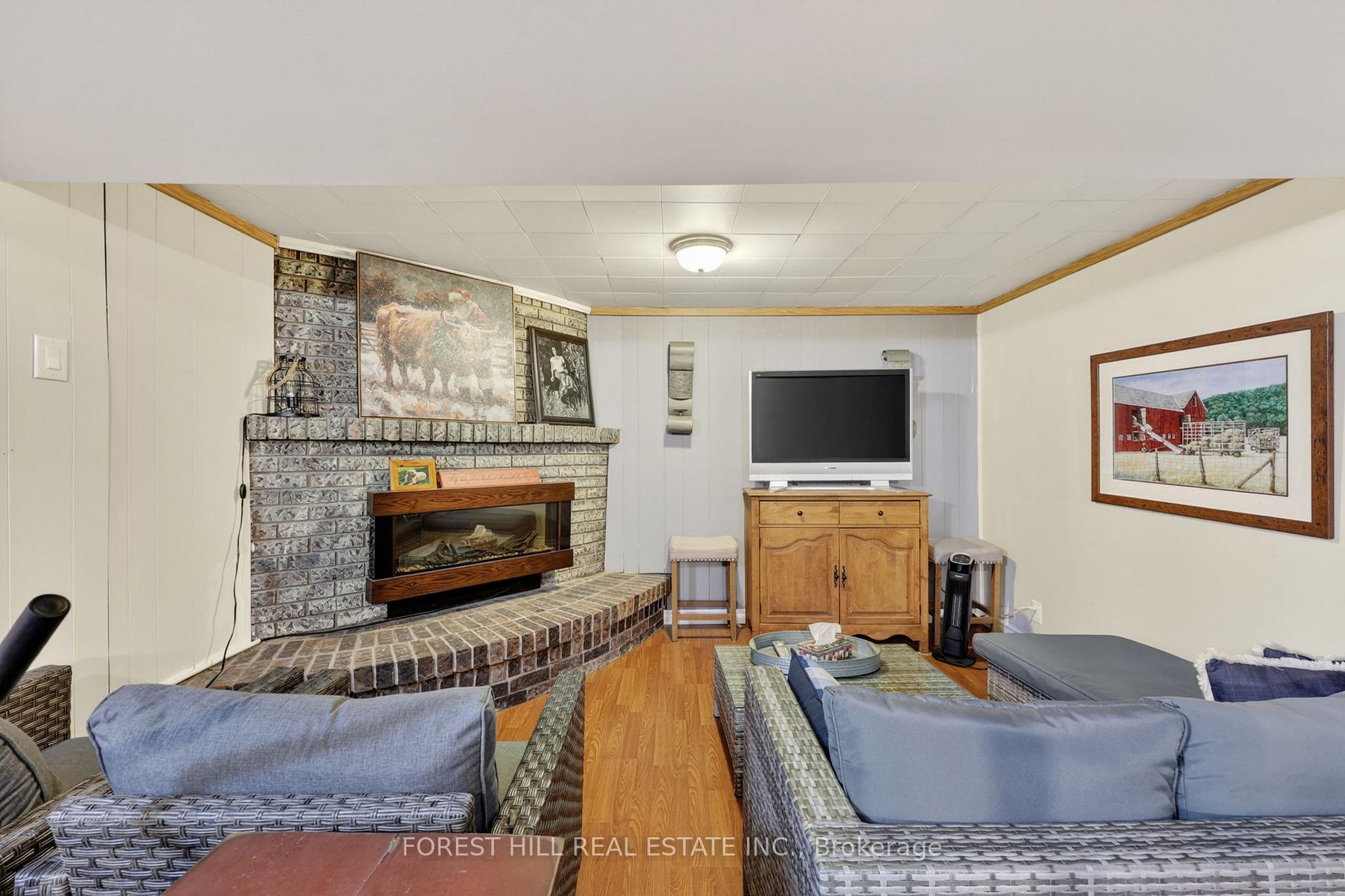 Photo 27 of 172 Ellwood Drive E, Caledon, Bolton East — HOMEH