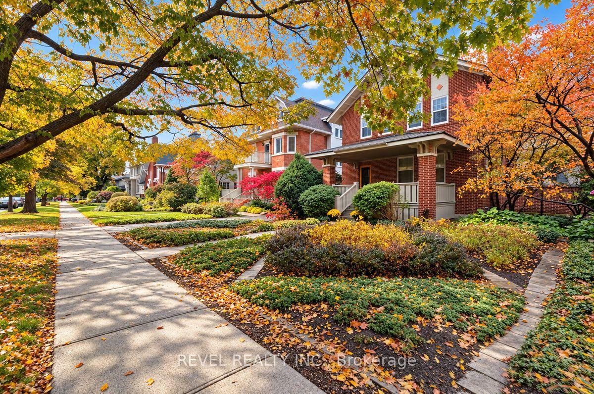 Photo 5 of 204 Clemow Avenue, Ottawa, Glebe — HOMEH