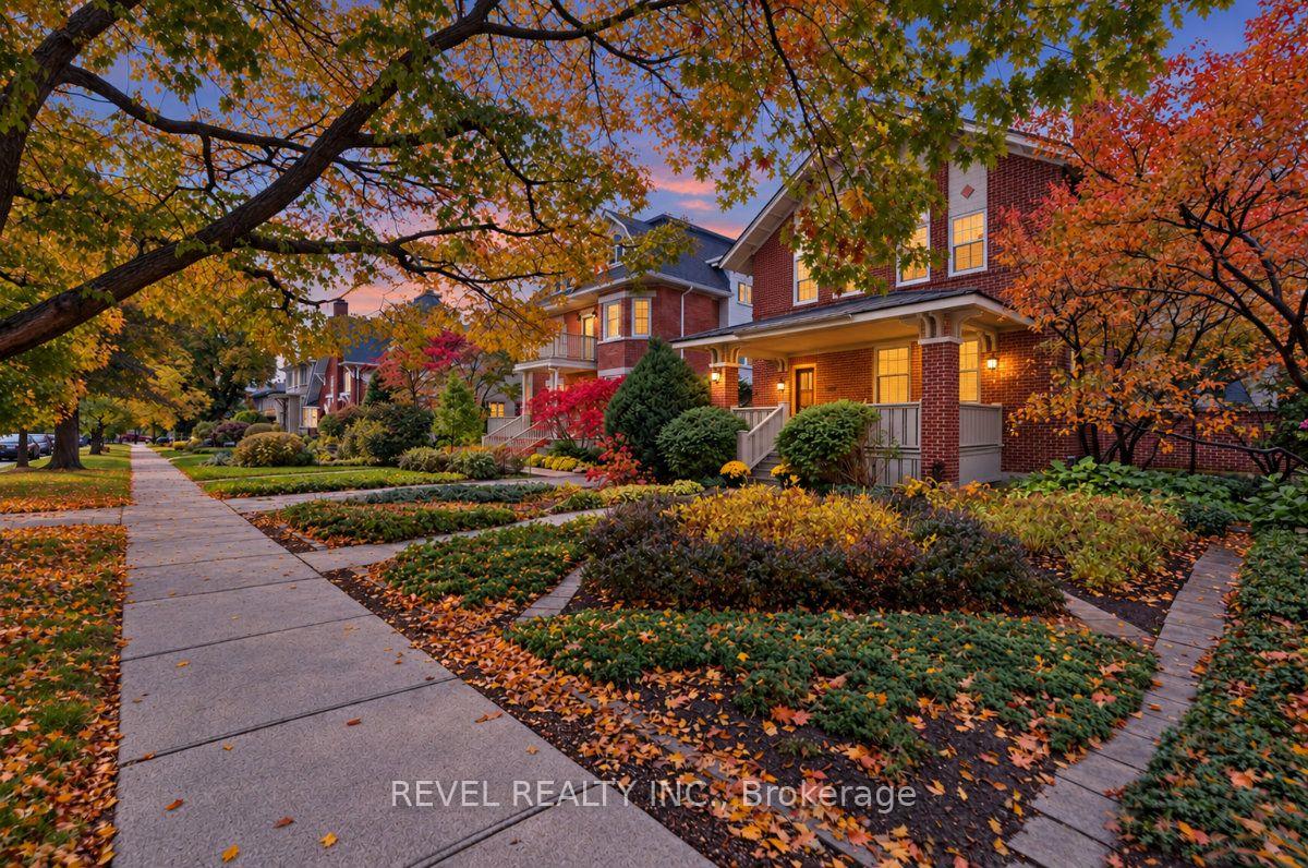 Photo 6 of 204 Clemow Avenue, Ottawa, Glebe — HOMEH