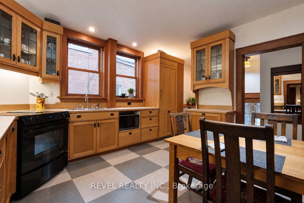 Photo 19 of 204 Clemow Avenue, Ottawa, Glebe — HOMEH
