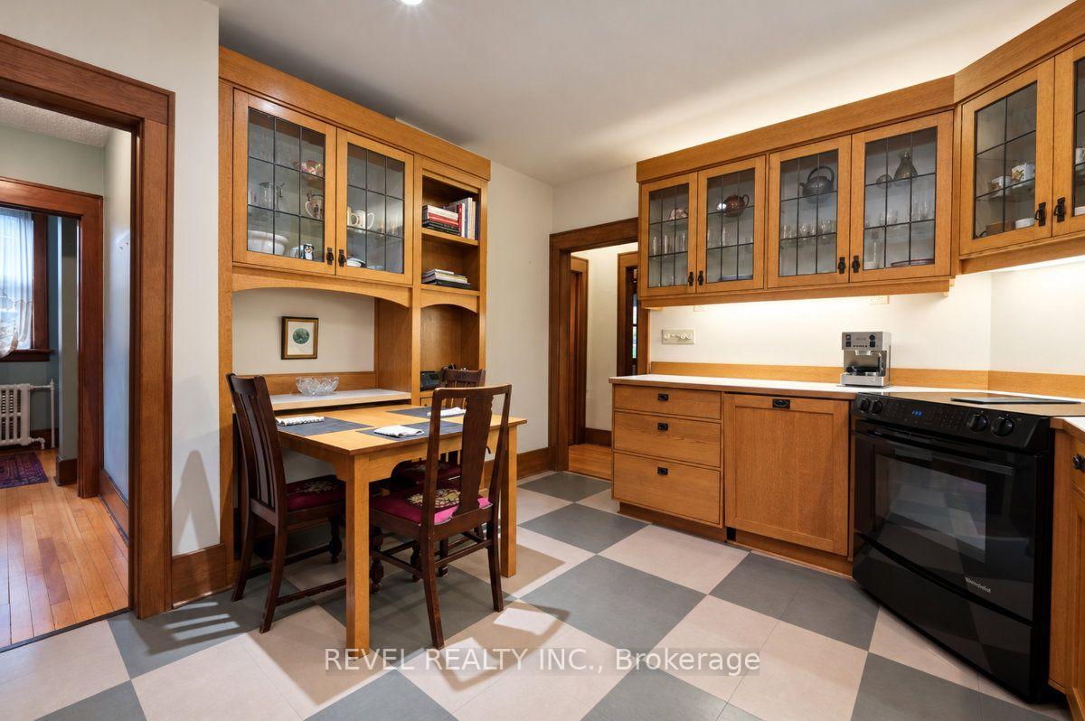 Photo 20 of 204 Clemow Avenue, Ottawa, Glebe — HOMEH