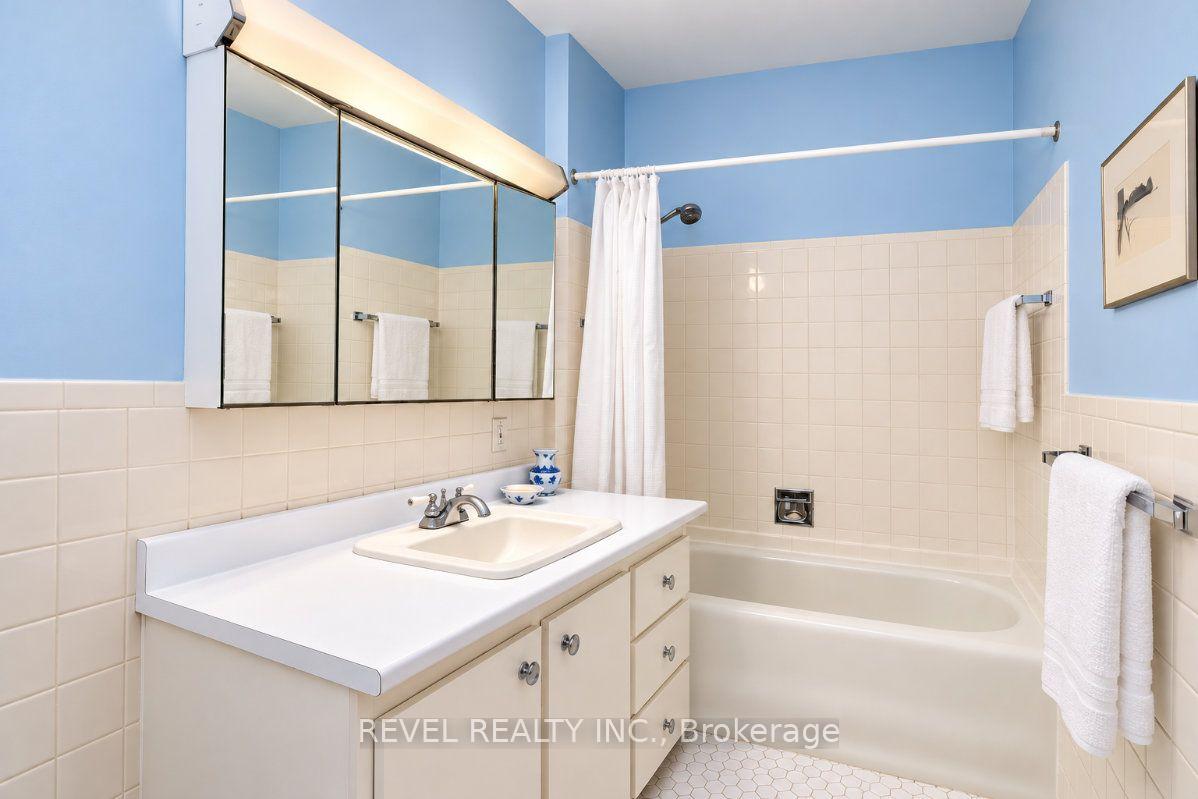 Photo 32 of 204 Clemow Avenue, Ottawa, Glebe — HOMEH