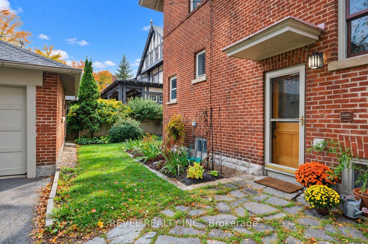 Photo 48 of 204 Clemow Avenue, Ottawa, Glebe — HOMEH