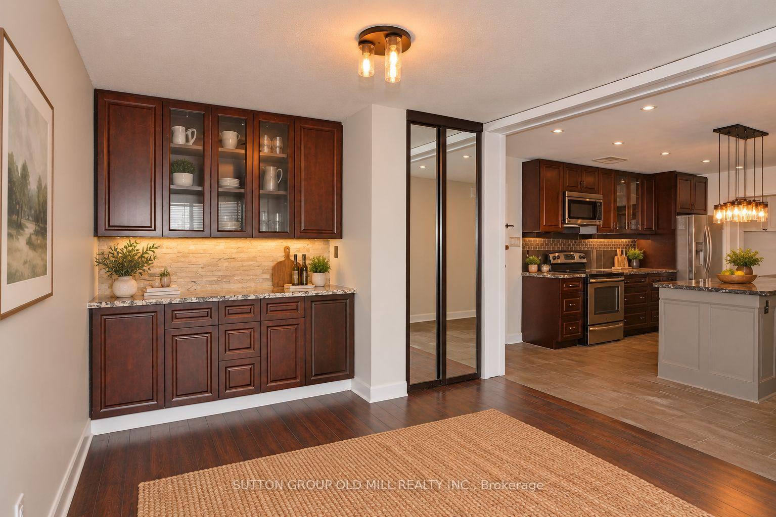 Photo 3 of Unit 2302, 370 Dixon Road, Etobicoke, Kingsview Village-The Westway — HOMEH