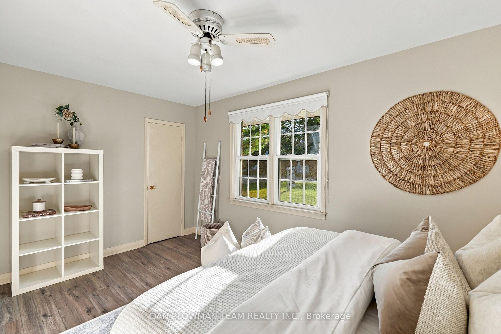 Photo 17 of 153 Liberty Street N, Clarington, Bowmanville — HOMEH