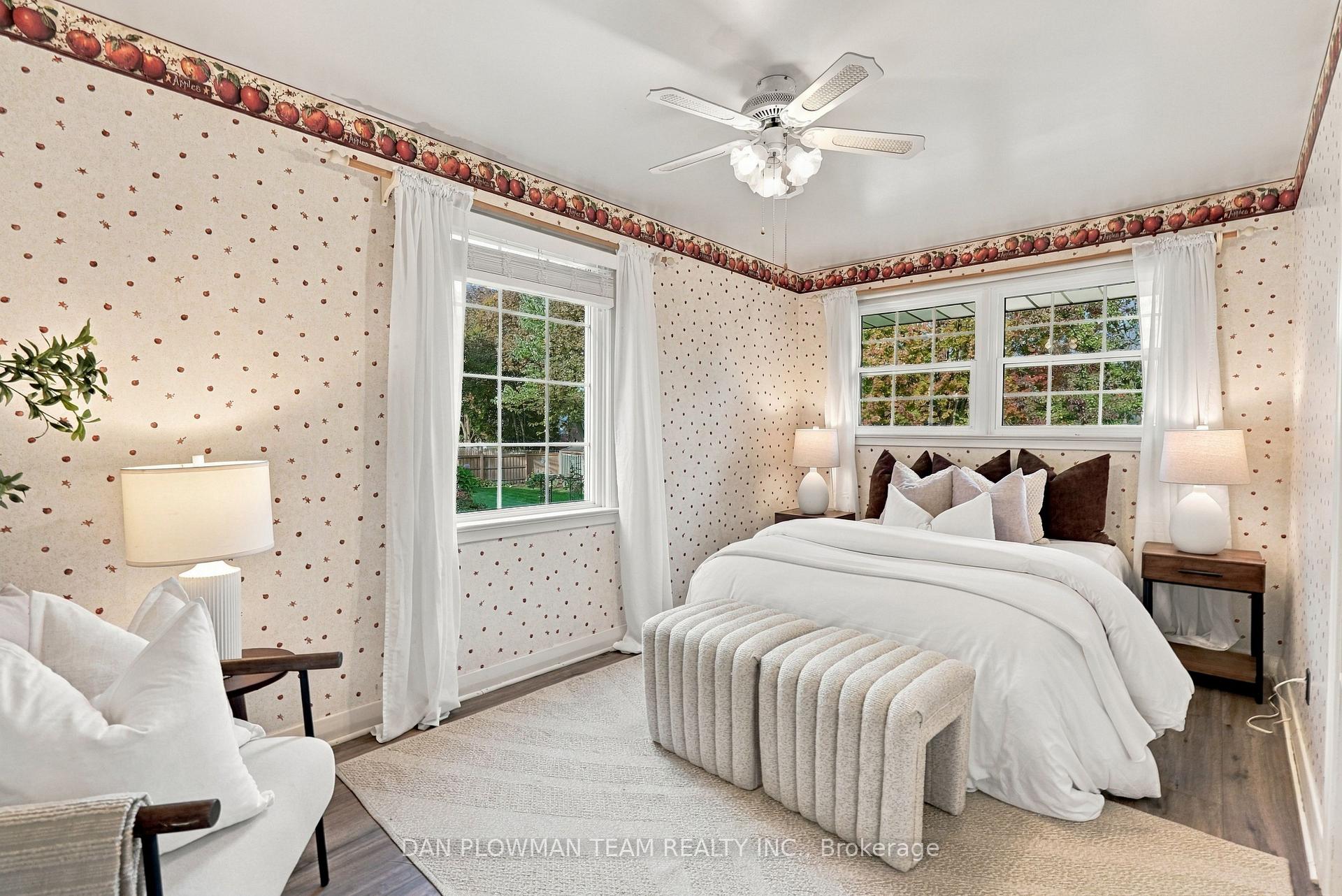 Photo 19 of 153 Liberty Street N, Clarington, Bowmanville — HOMEH