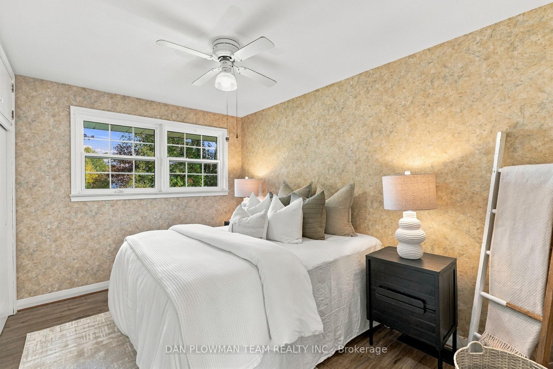 Photo 23 of 153 Liberty Street N, Clarington, Bowmanville — HOMEH