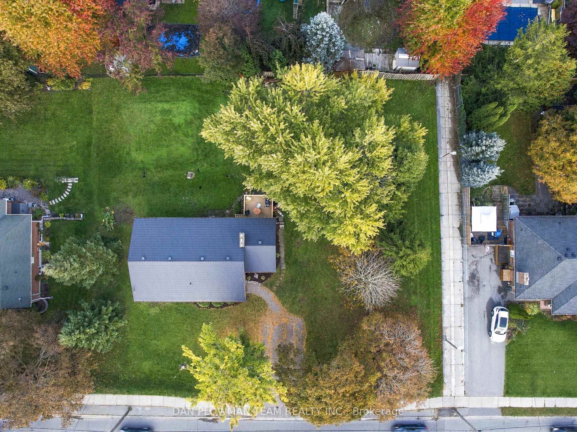 Photo 25 of 153 Liberty Street N, Clarington, Bowmanville — HOMEH
