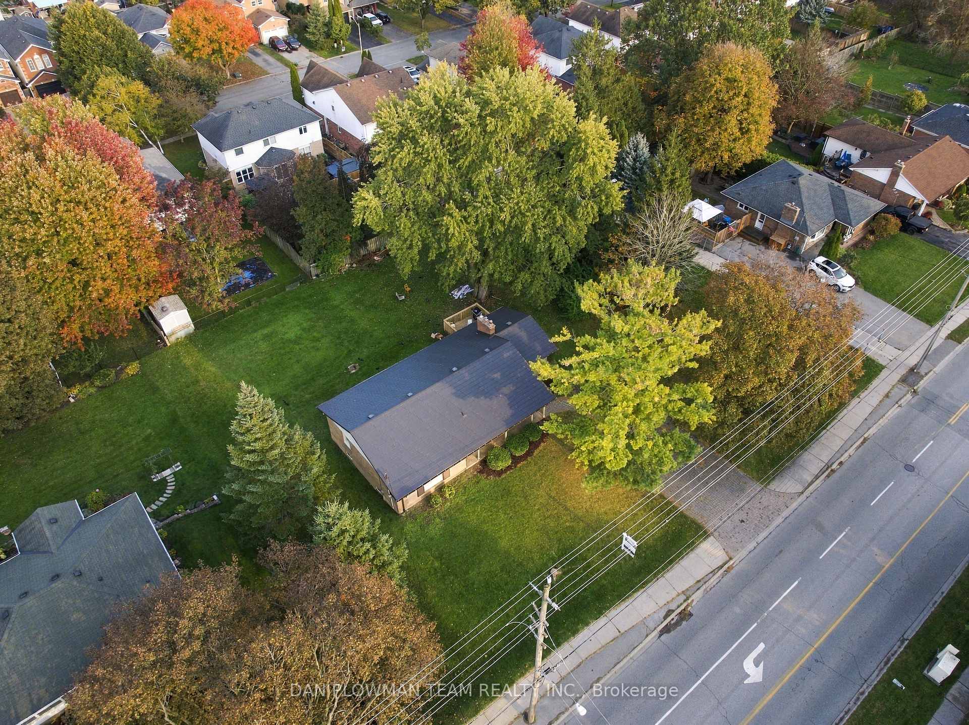 Photo 33 of 153 Liberty Street N, Clarington, Bowmanville — HOMEH