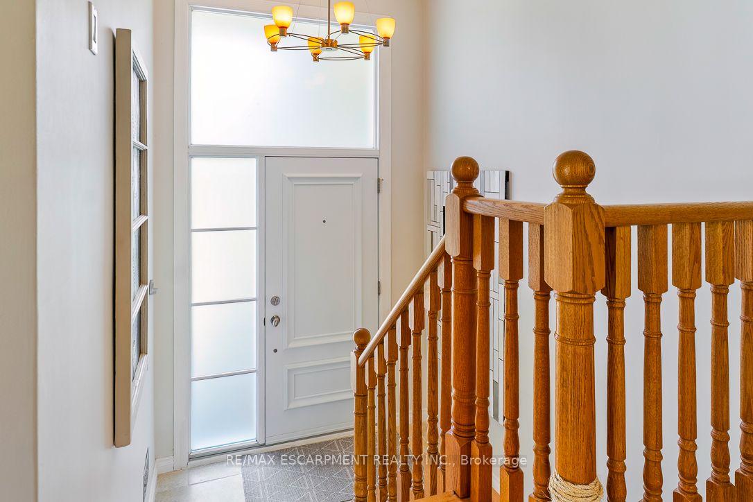 Photo 6 of 1548 Wembury Road, Mississauga, Lorne Park — HOMEH