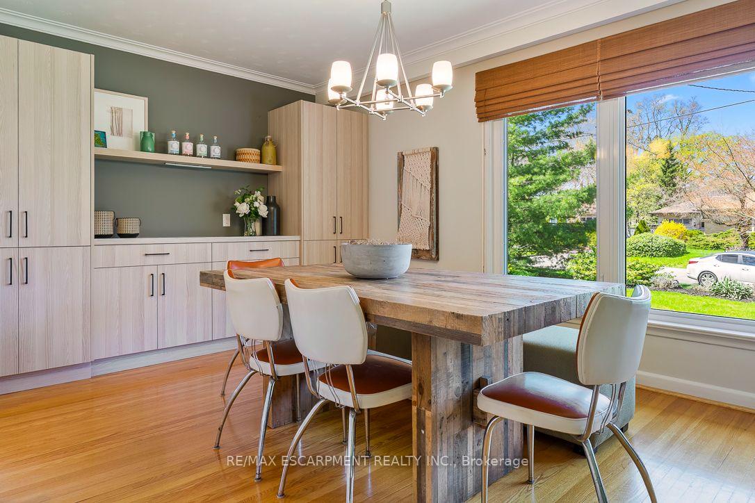 Photo 12 of 1548 Wembury Road, Mississauga, Lorne Park — HOMEH